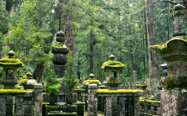 有名な山で祈祷師は修行していた Photo By 写真AC