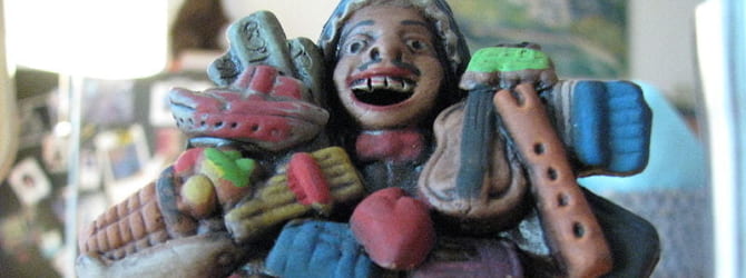 南米ペルーのおまじない、エケコ人形は自分の後押しをしてくれる